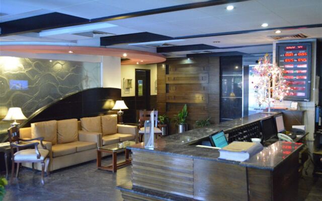 Faletti's Express Hotel