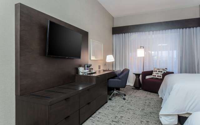DoubleTree by Hilton Evansville