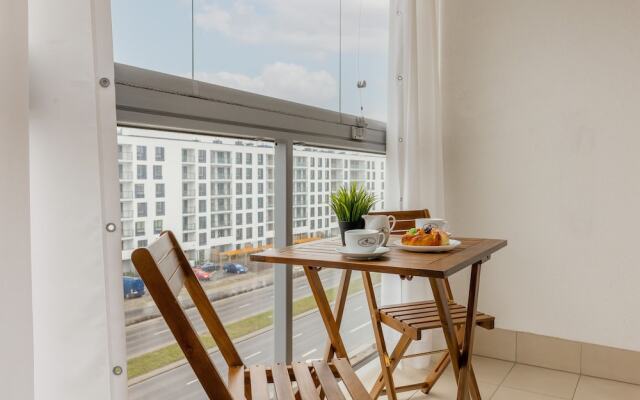 Lazurowa Warsaw & Parking by Renters