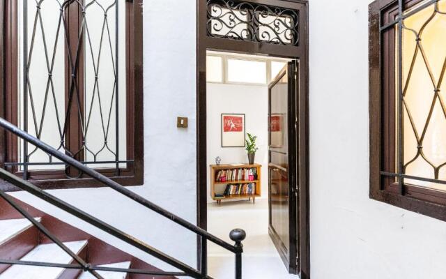 Casa Dante With Balcony