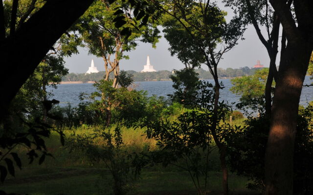 Water's Edge Anuradhapura