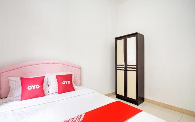 OYO 3241 Grand Suites Palace 4