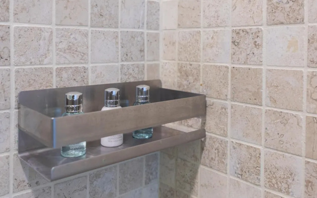 Spectacular Beachfront Garden House at Tres Mares