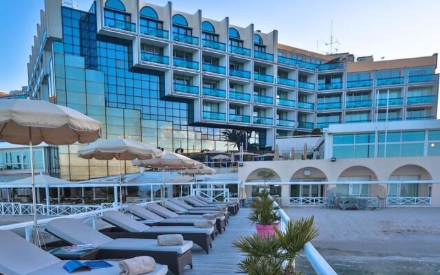 Garden Beach Hotel