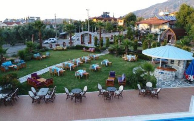Iksirci Baba Hotel