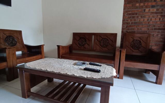 OYO 93839 Aquenda Homestay Syariah