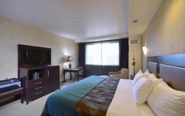 Seven Feathers Casino Resort