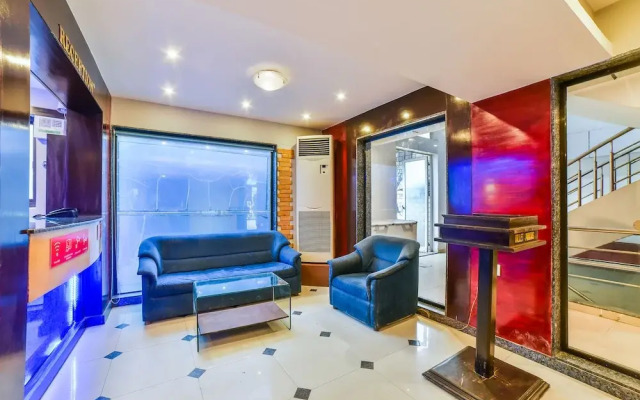 OYO 10383 Home 2BHK Dona Paula Beach