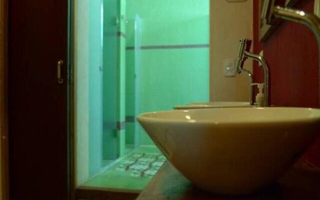 Escambo Hostel
