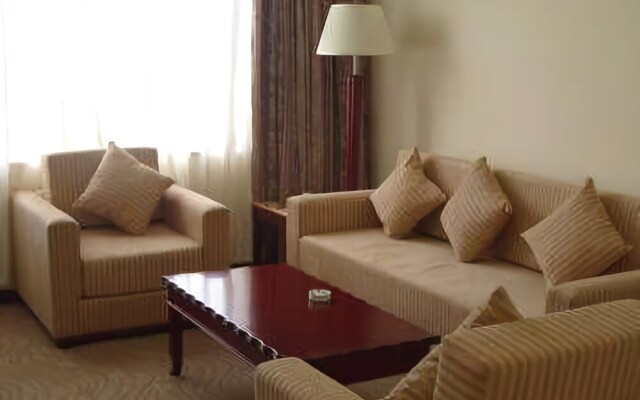 Xinkaitong Hotel Ruili