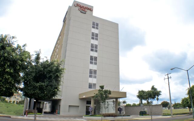 Hampton Inn by Hilton Irapuato