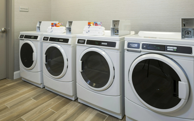 Hampton Inn & Suites Newport/Cincinnati