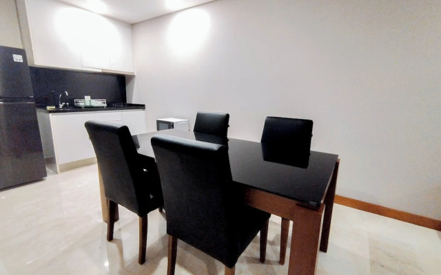 2Br Luxurious And Spacious Apartment At One East Penthouse Residence