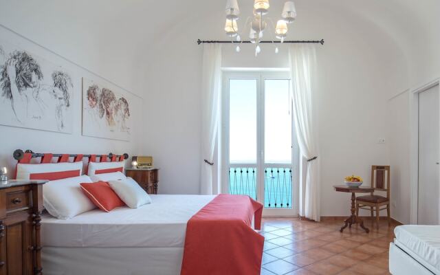 Starhost Vietri sul Mare