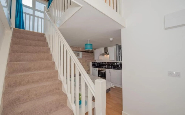 Kirkstall Bridge Apartments - 22