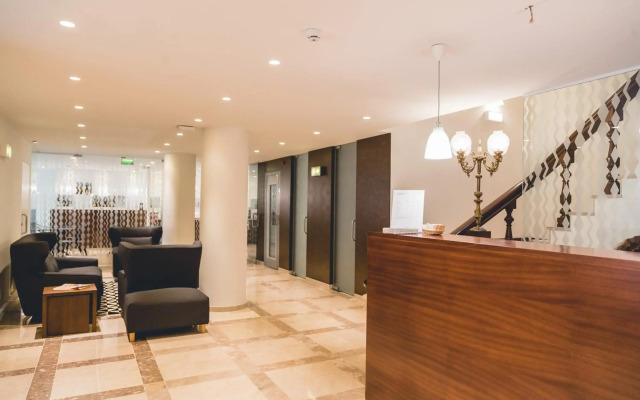 Aveiro Center Hotel