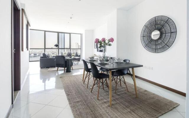 Frank Porter - Marsa Plaza