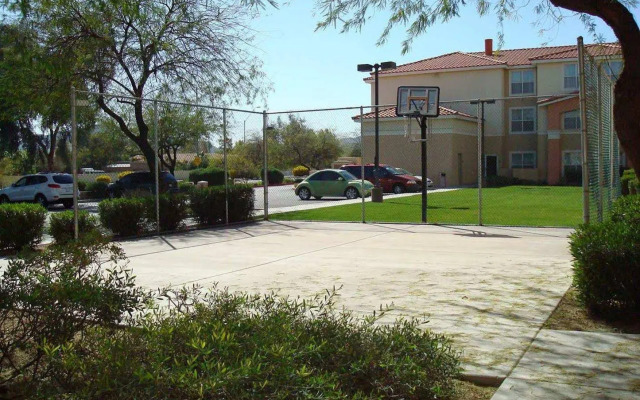 Metro Scottsdale Apartments