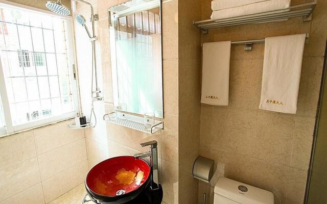 3 Xia Da Ren Hostel