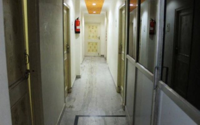 OYO Rooms Noida Sector 12