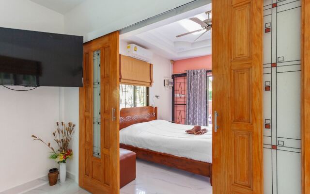 Madee Villa - Pattaya Holiday House Walking Street