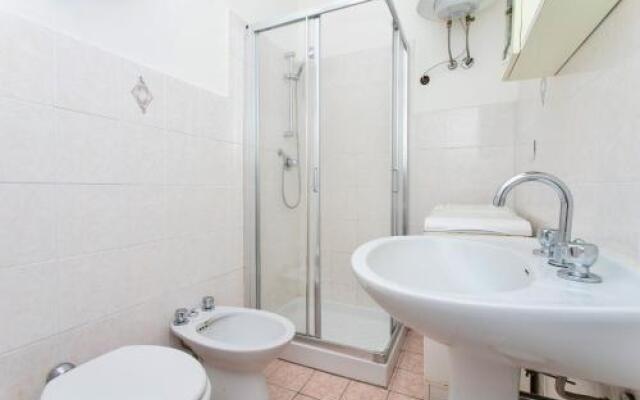 M215 - Marcelli, nuovo bilocale in residence con piscina