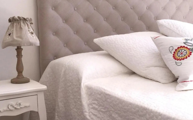 Shangrilla Hotel & Restaurant