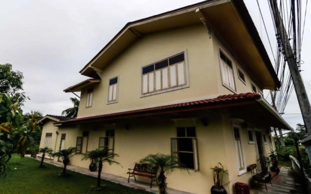 Maikhao Boutique Hostel
