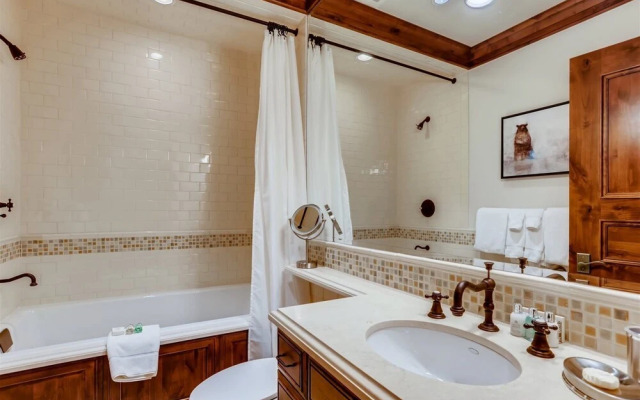 1-#42 4BD One Willow Bridge Road