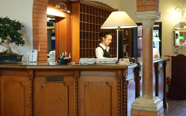 Hotel Valdor