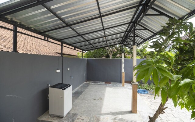 Griya Hita by OYO Rooms