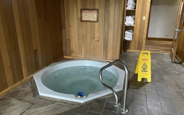 Red Lion Inn & Suites Post Falls