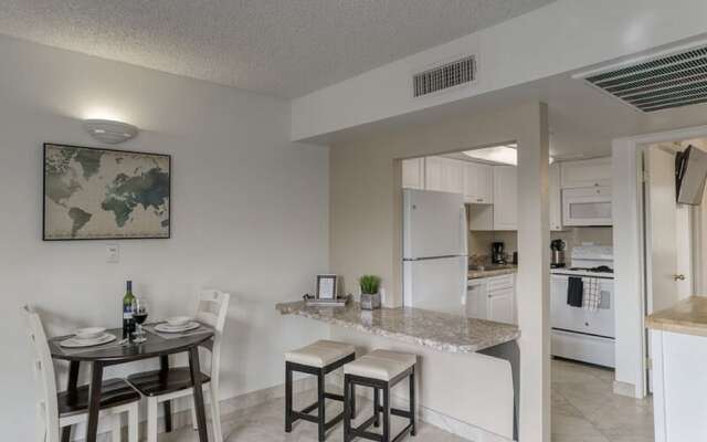 Park Suites at 138 - One Bedroom Apartment