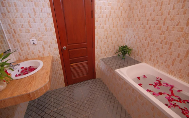 Bou Phanith Villa
