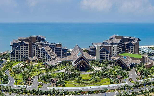 DoubleTree by Hilton Shanwei