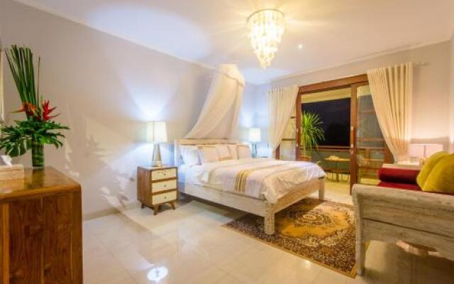 Golden Palm Luxury Villa