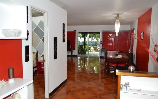 Micky Santoro Beach House