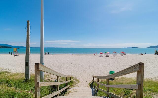 Apto vista mar em Canavieiras Floripa-SC LBM206