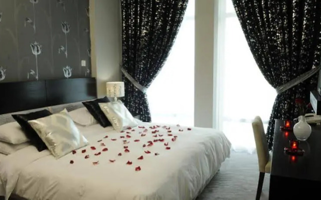 Suite Home Hotel