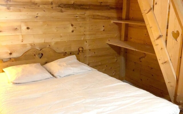 Apartment With 2 Bedrooms in Hauteluce, With Wonderful Mountain View,