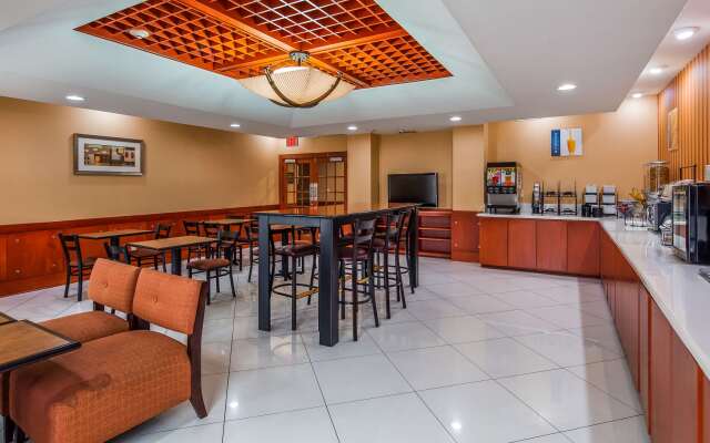 Best Western Plus Flowood Inn & Suites