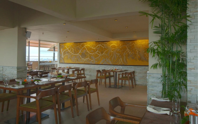 Hotel Ivory Tower