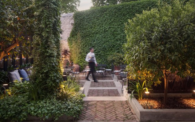 Almayer Art & Heritage Adults Only Hotel & Dépendance Rooms