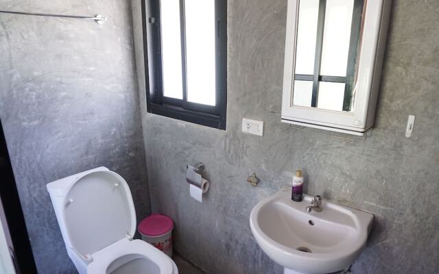 Krang Prong Resort and Took Kitchen