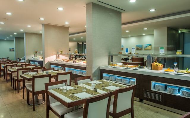 Aqualuz Troia Rio by The Editory