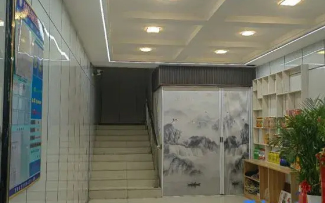 Jiuquan Heshun Business Hotel (Hantang Food City)