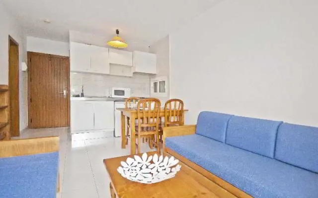 Llevant Apartamentos