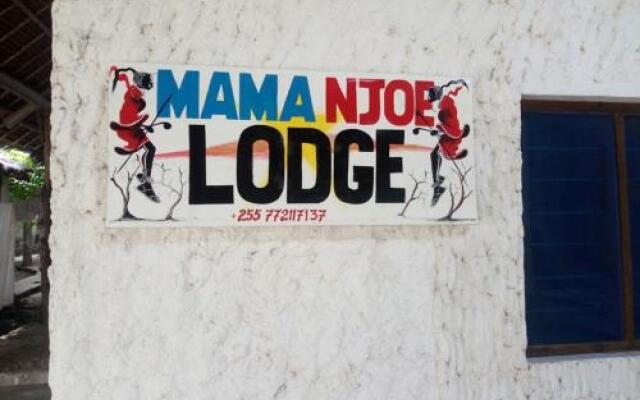 Mama Njoe Lodge