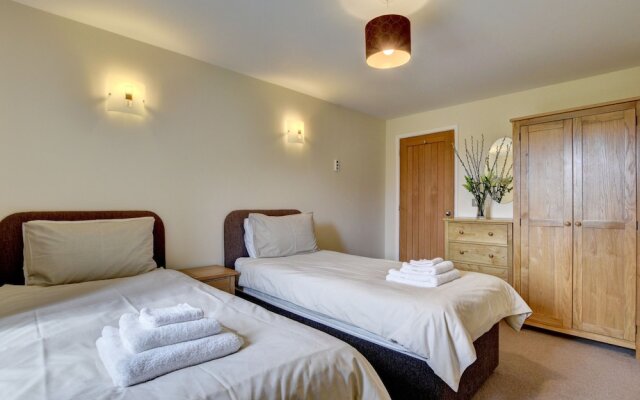 Authentic Holiday Home in Ilfracombe With Private Garden