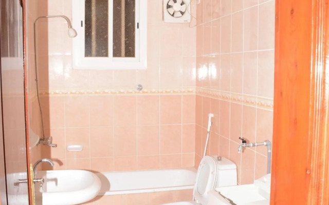 Al Eairy Furnished apt Al Madinah 1